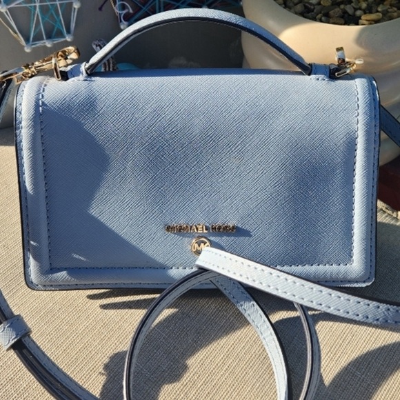 NWOT Michael Kors Light Blue Crossbody Bag - Picture 2 of 9